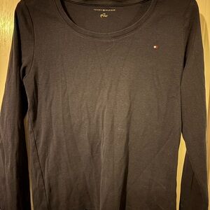 Tommy Hilfiger Women's navy Long Sleeve Tee